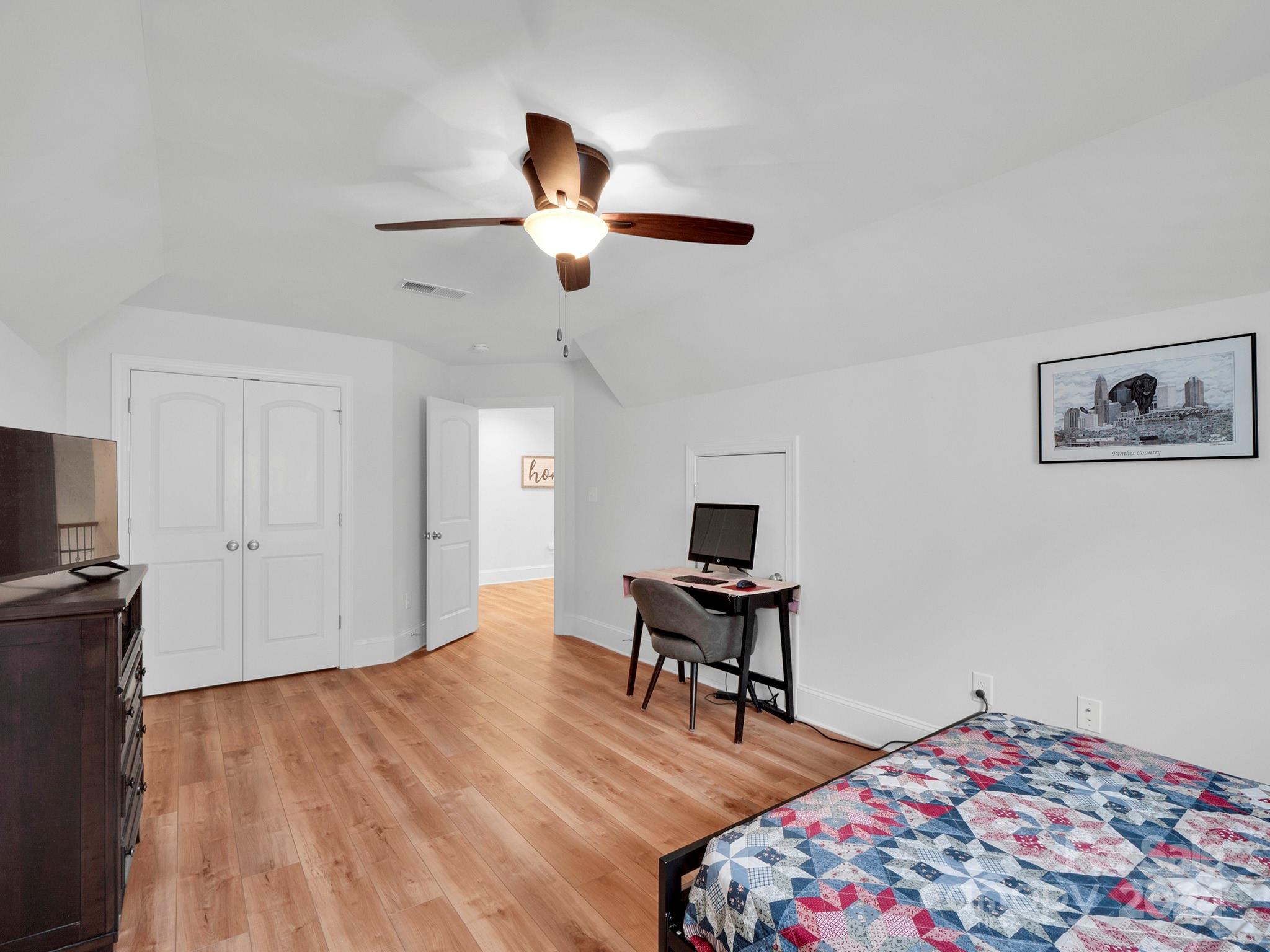 Henrys Glen - Residential