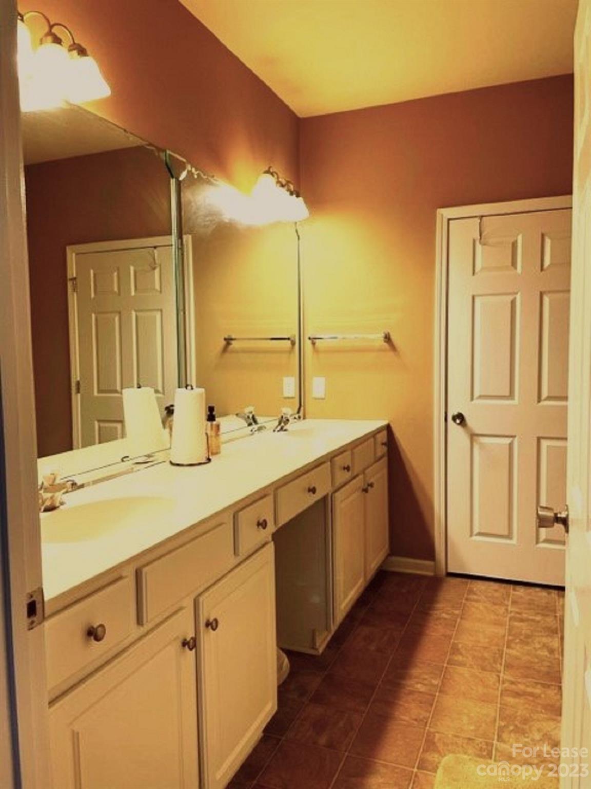 Belle Vista - Residential Lease