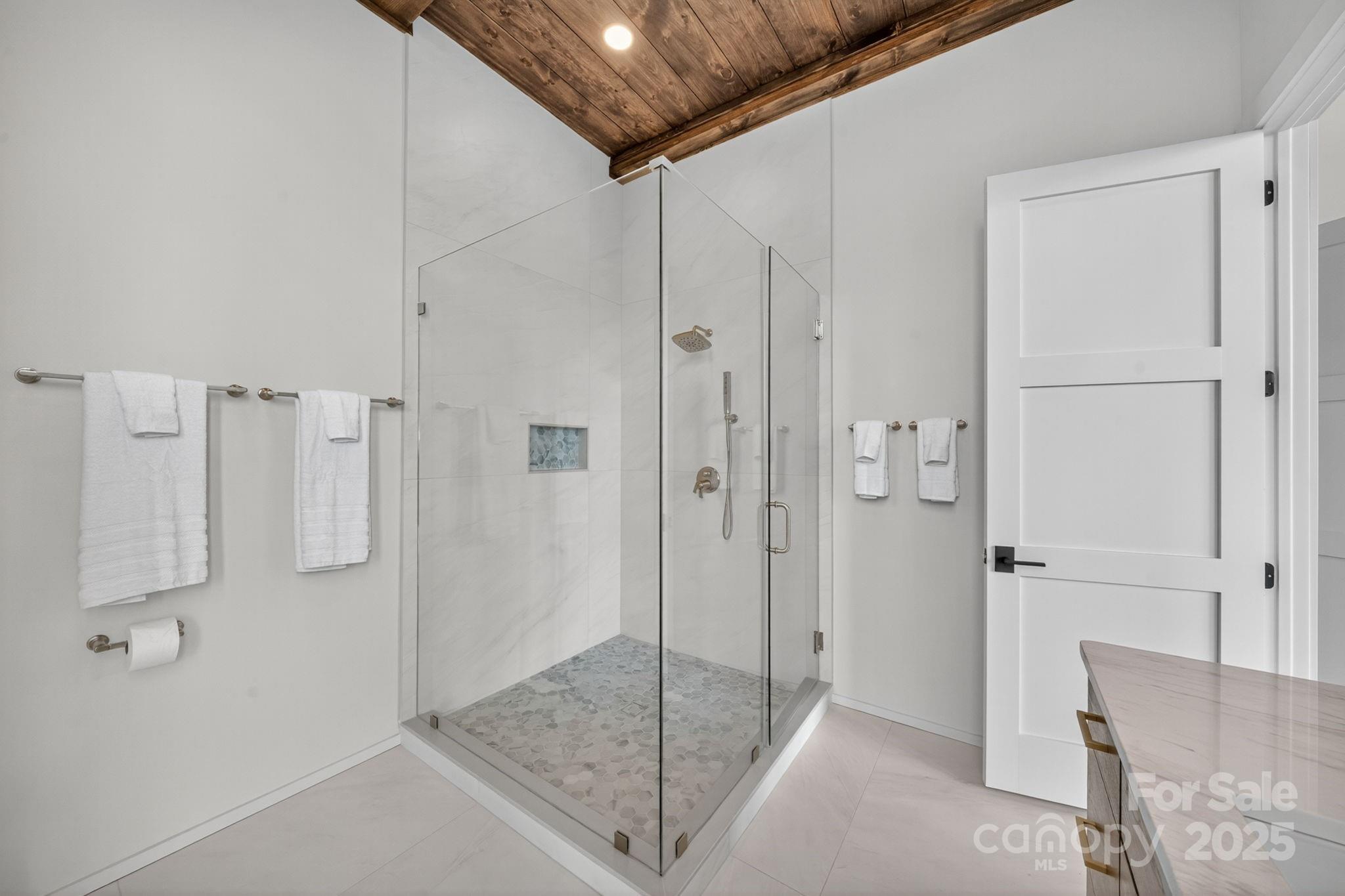 Eagles Nest - Residential