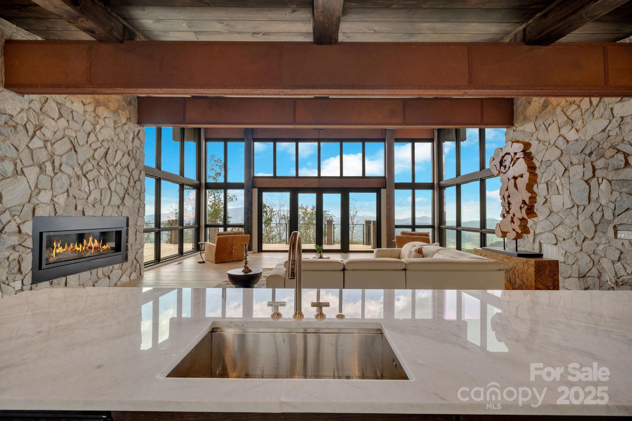 404 Silver Eagle Trail