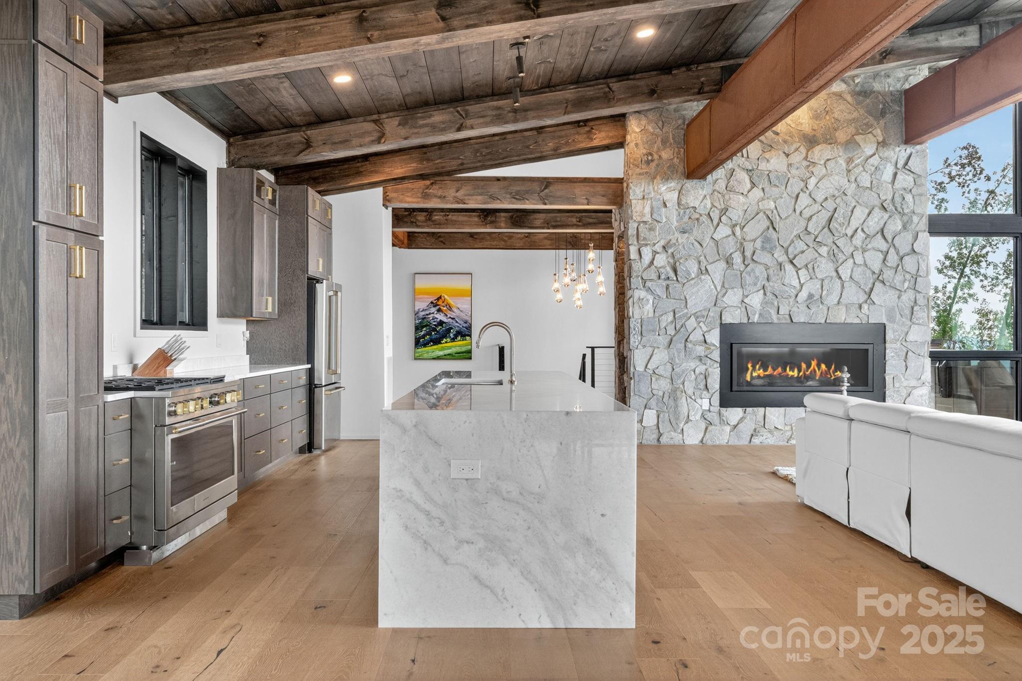 Eagles Nest - Residential