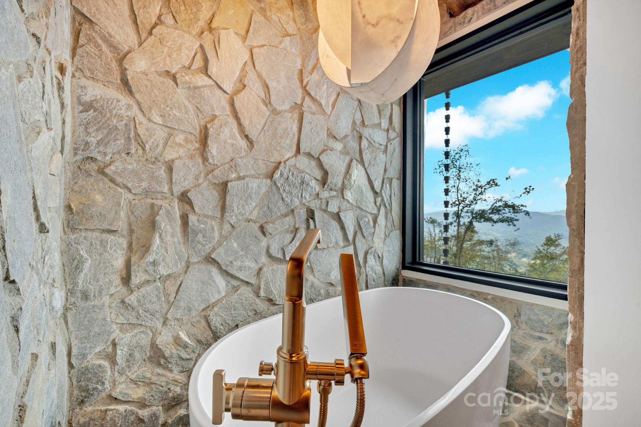 Eagles Nest - Residential