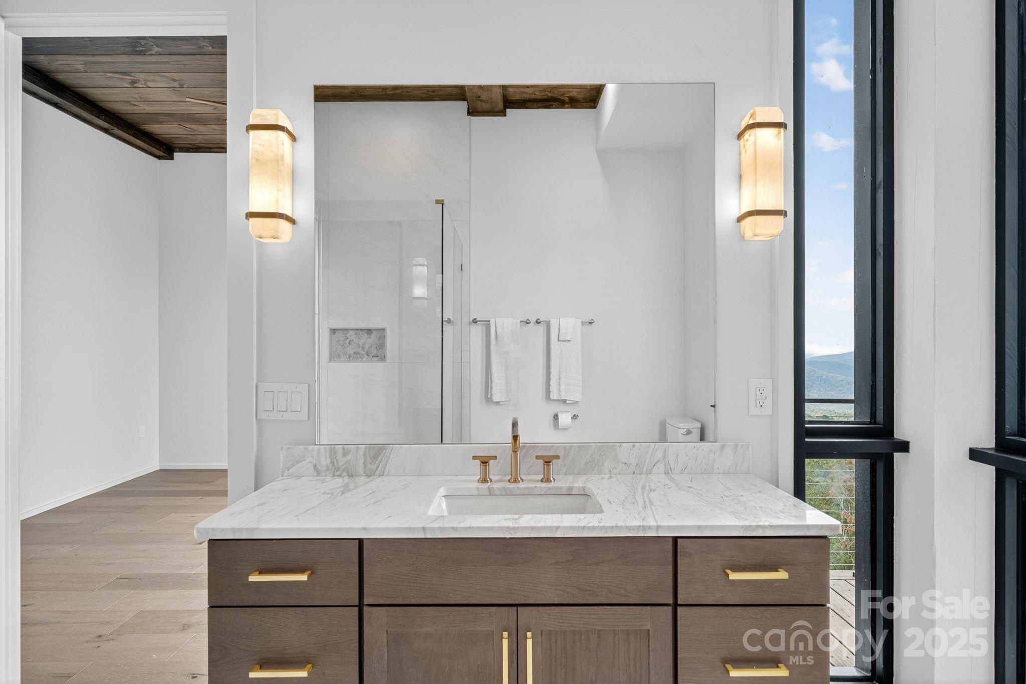 Eagles Nest - Residential