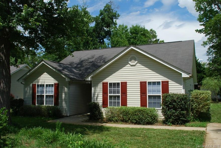 Move in Ready! New paint, new carpet and new kitchen flooring completed in May 2015. Desirable ranch with a split 4 bedroom floor plan in a great location. Excellent schools, easily accessible to 74 and I-485, low Union county taxes. Low maintenance vinyl exterior, private lot with natural landscaping and mature trees. No HOA! Seller providing Home Warranty.