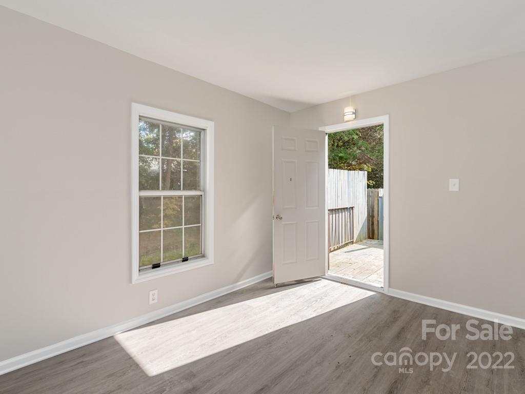 Dogwood Hollow - Residential