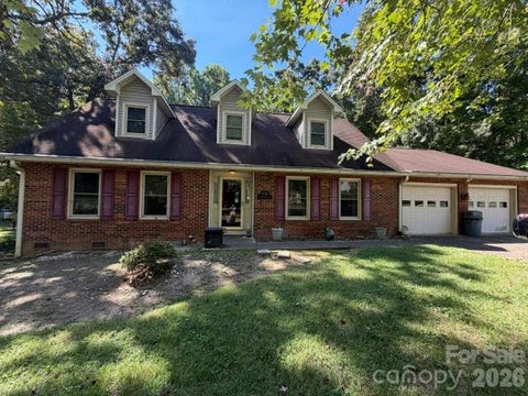 Photo of 1750 29th Avenue Place NE, Hickory, NC 28601 (MLS # 4431295)
