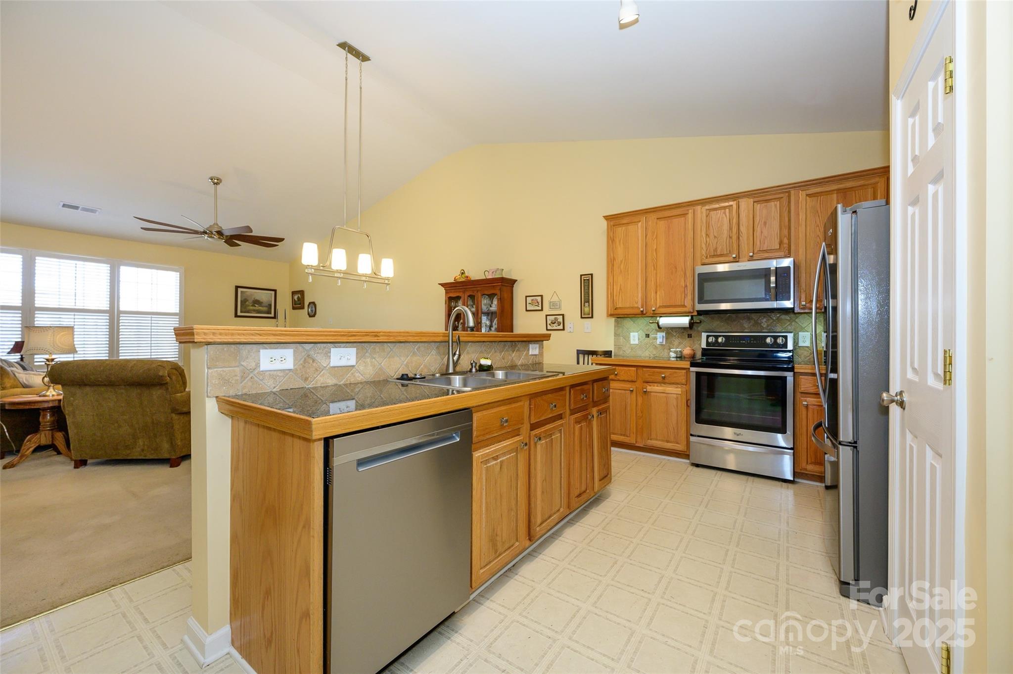 Rocky River Crossing - Residential