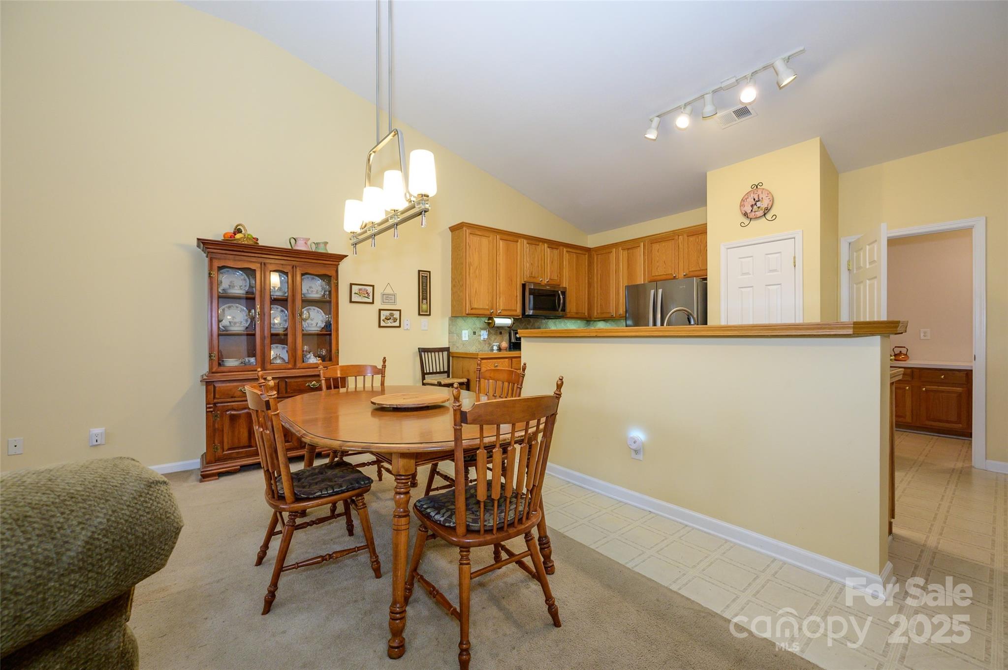 Rocky River Crossing - Residential