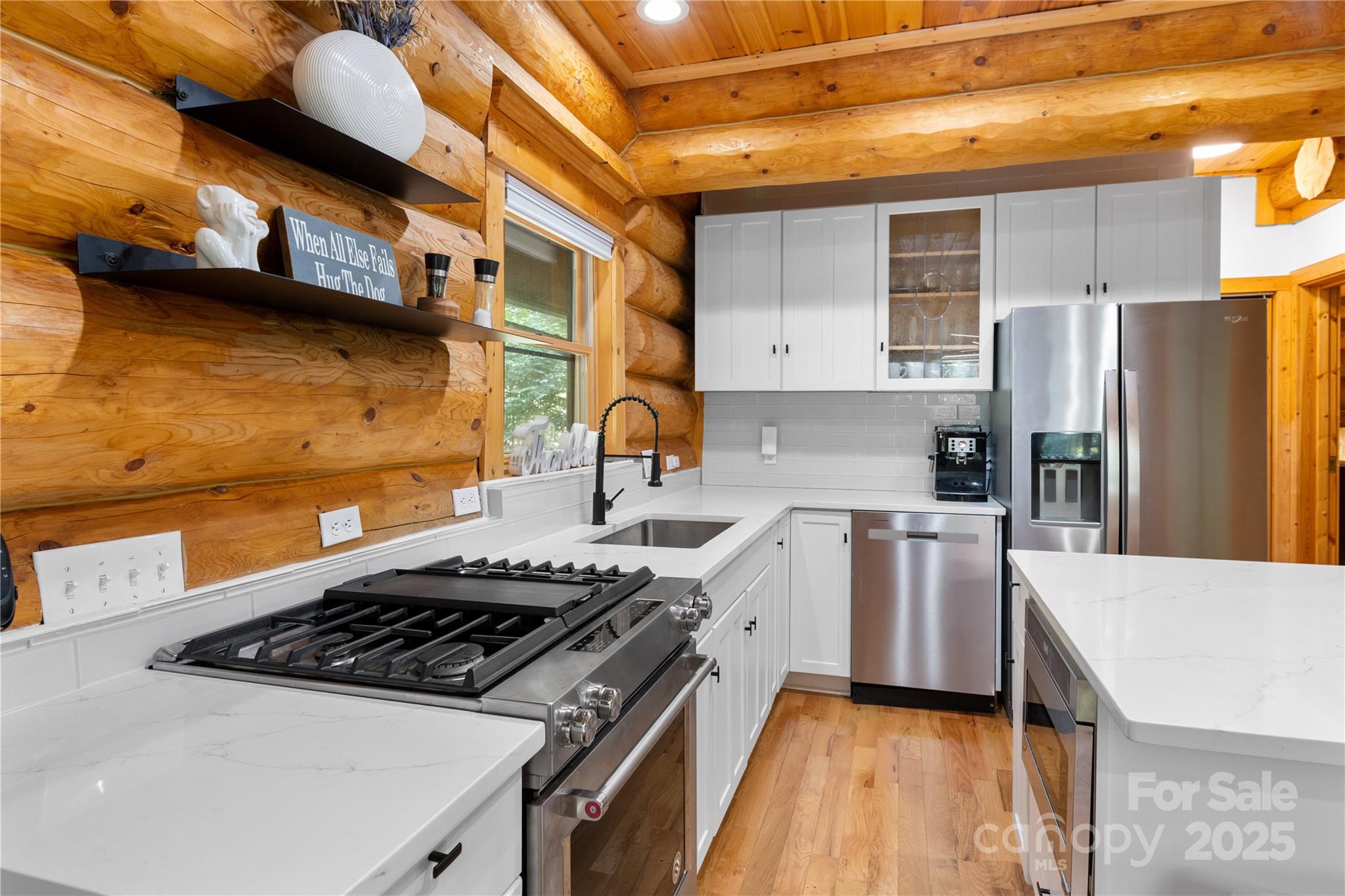 Wolf Laurel - Residential