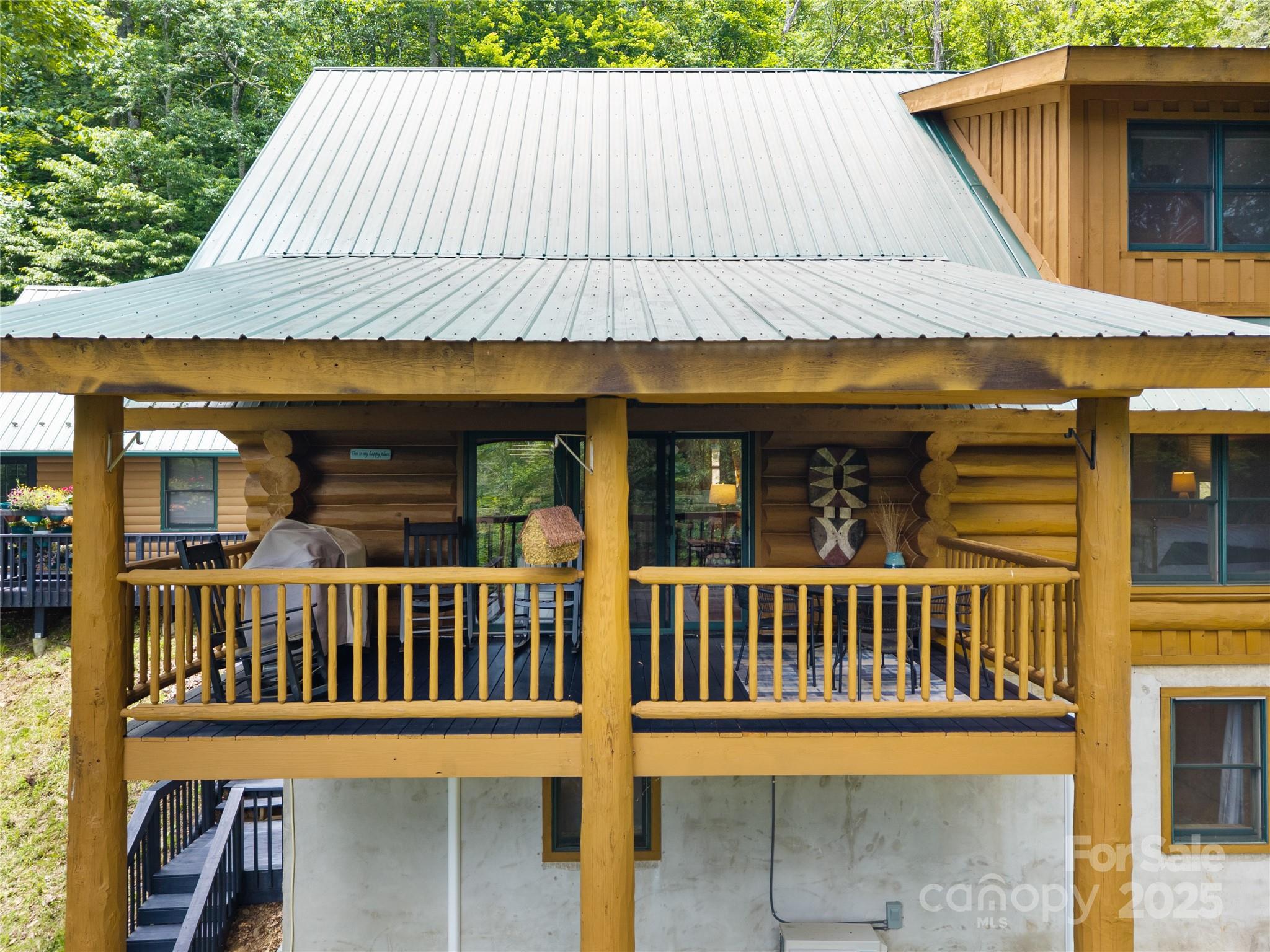 Wolf Laurel - Residential