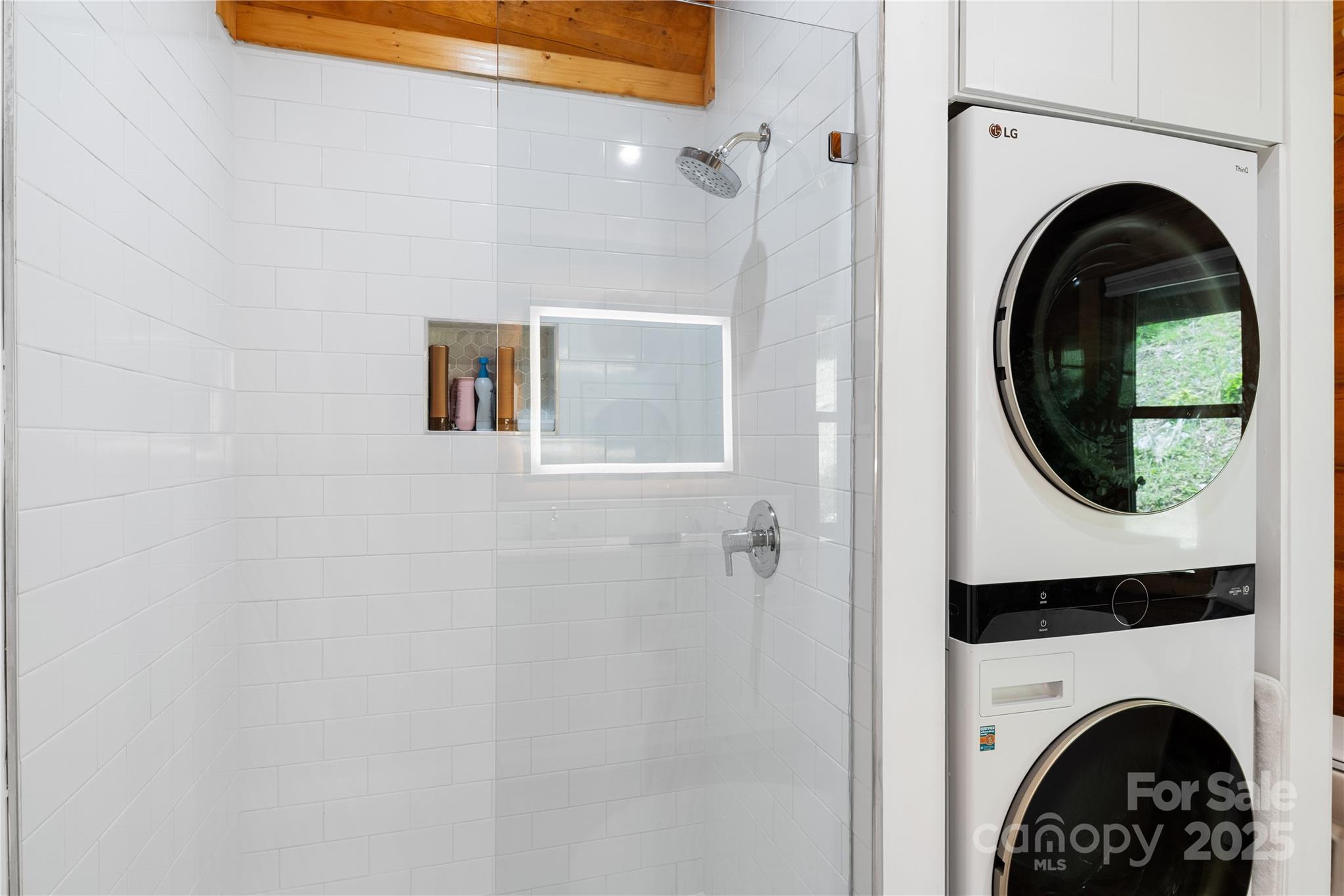 Wolf Laurel - Residential