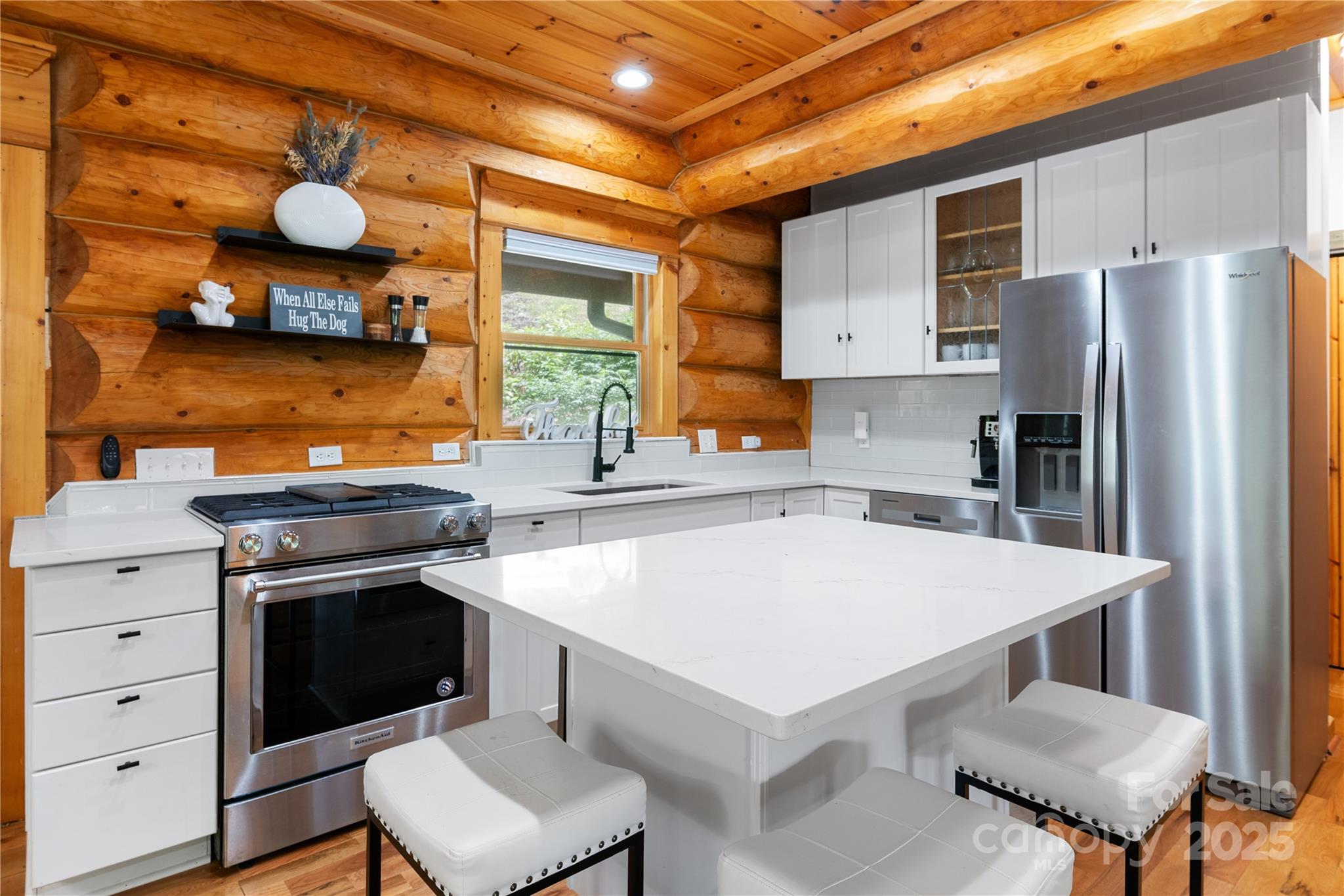 Wolf Laurel - Residential