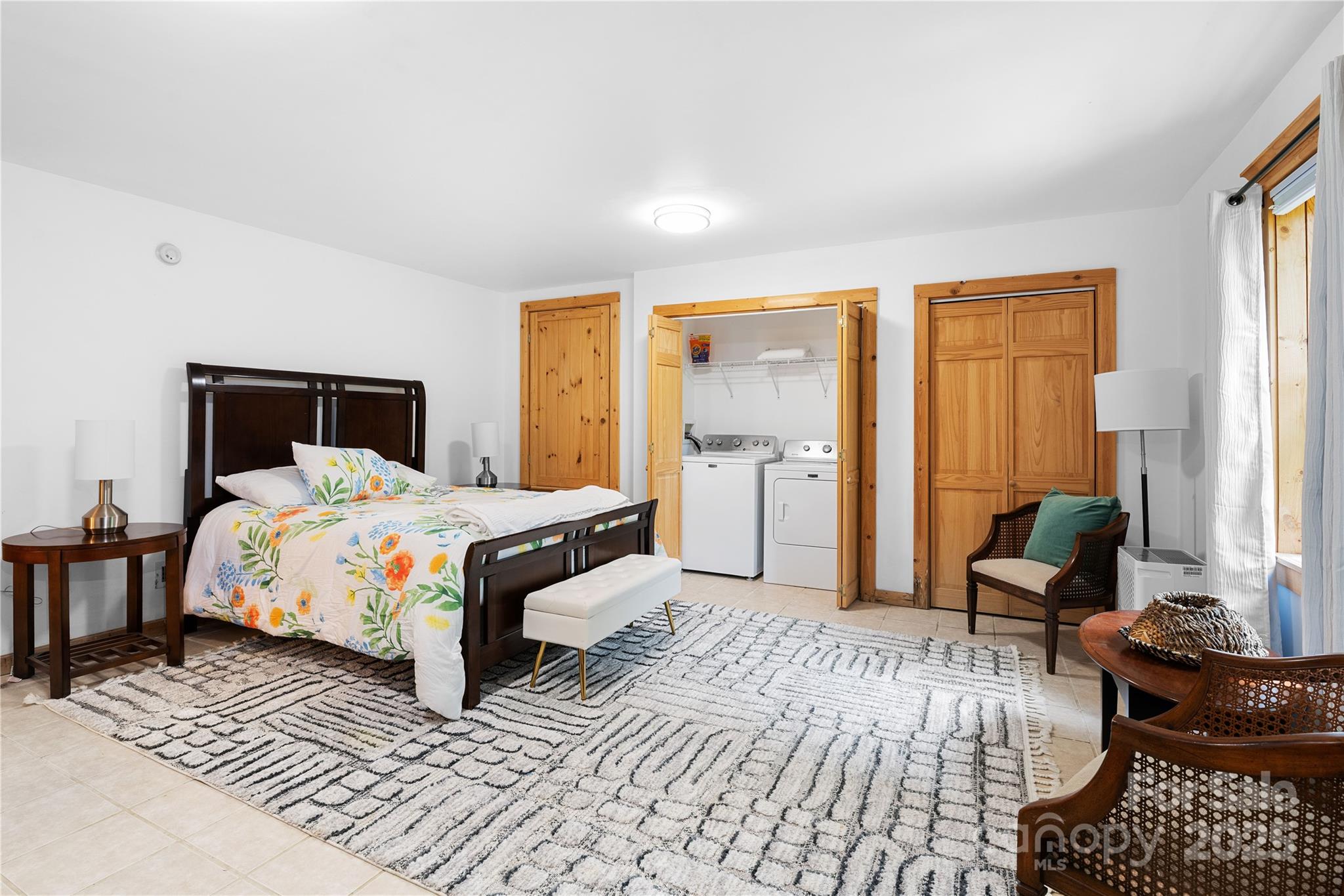 Wolf Laurel - Residential