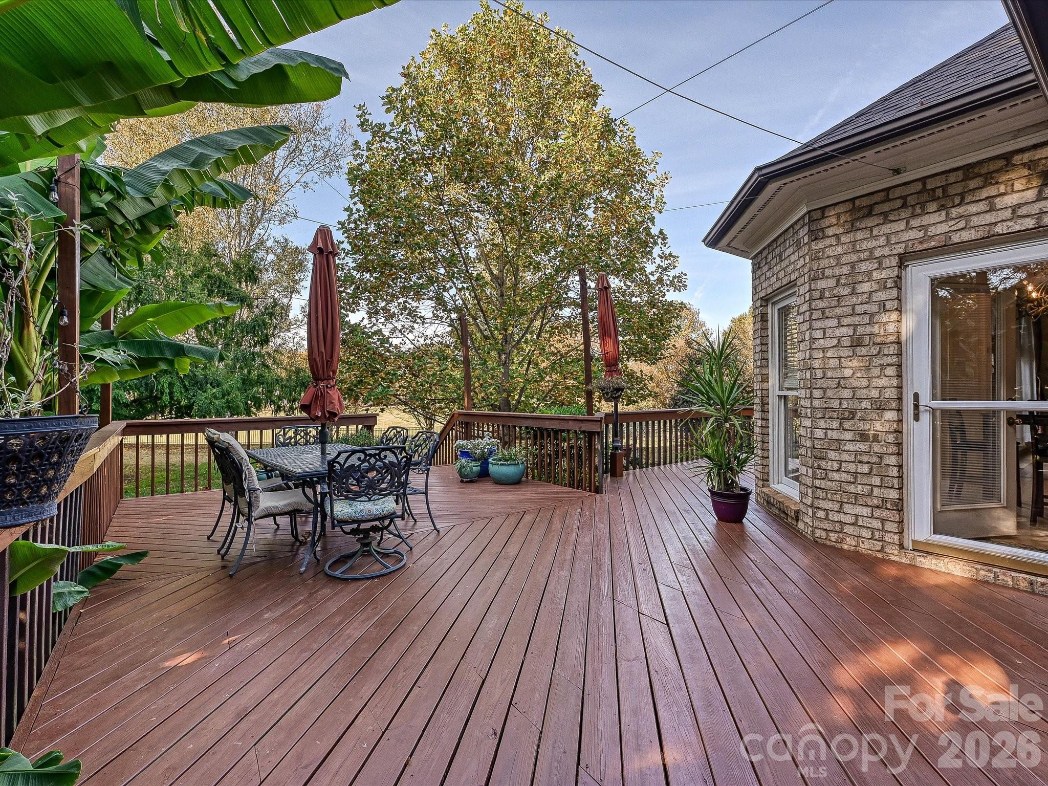 Woodland Hills - Residential