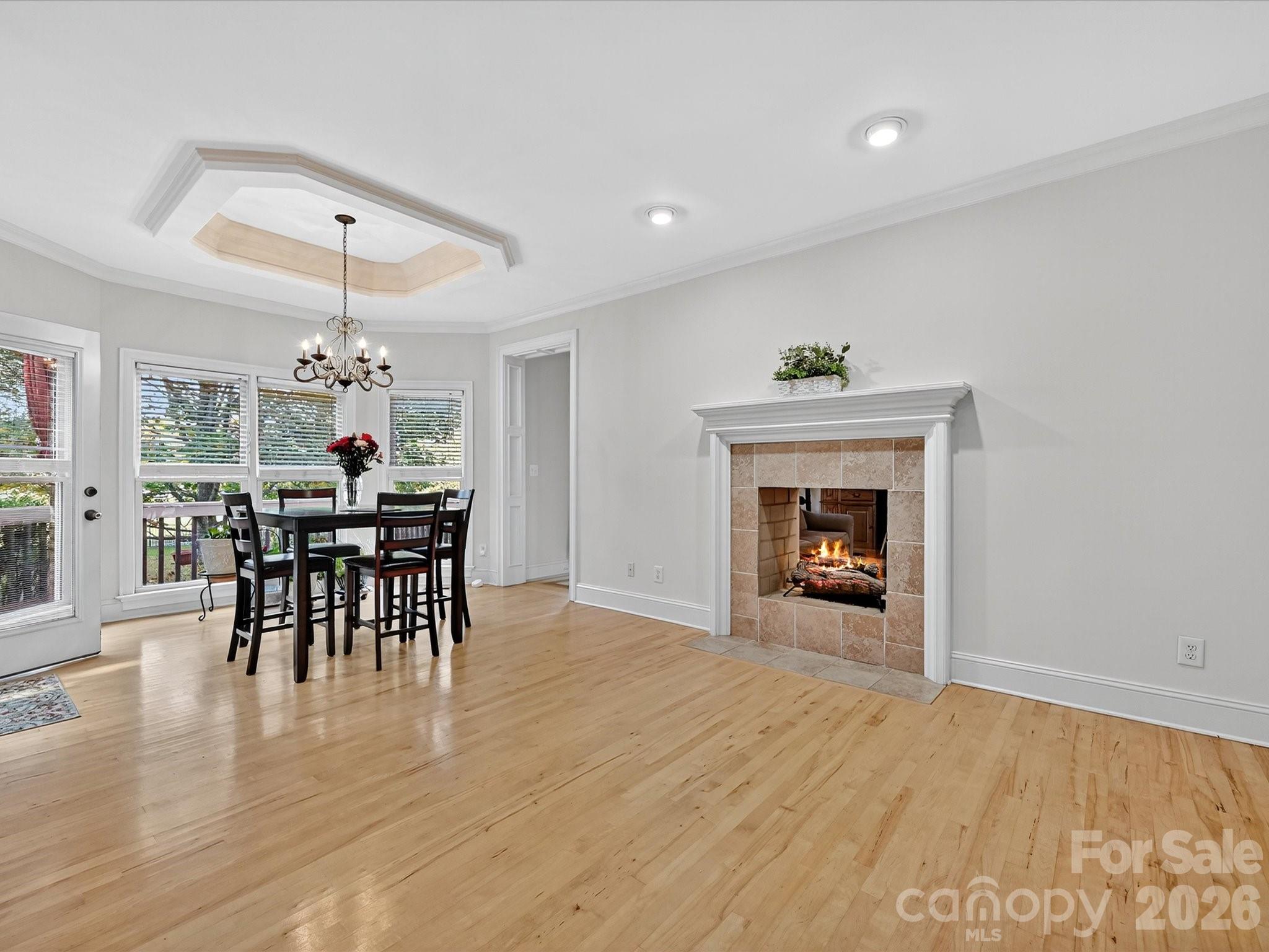 Woodland Hills - Residential