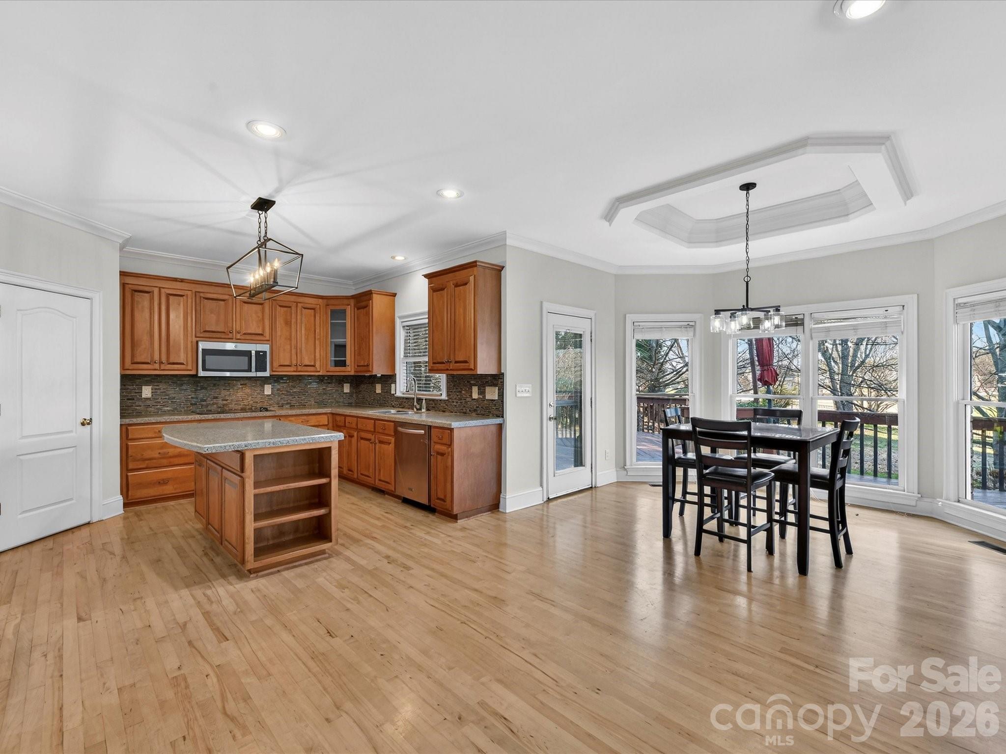 Woodland Hills - Residential