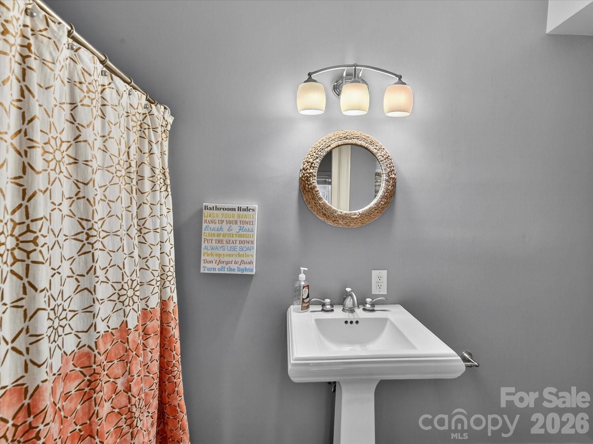 Woodland Hills - Residential