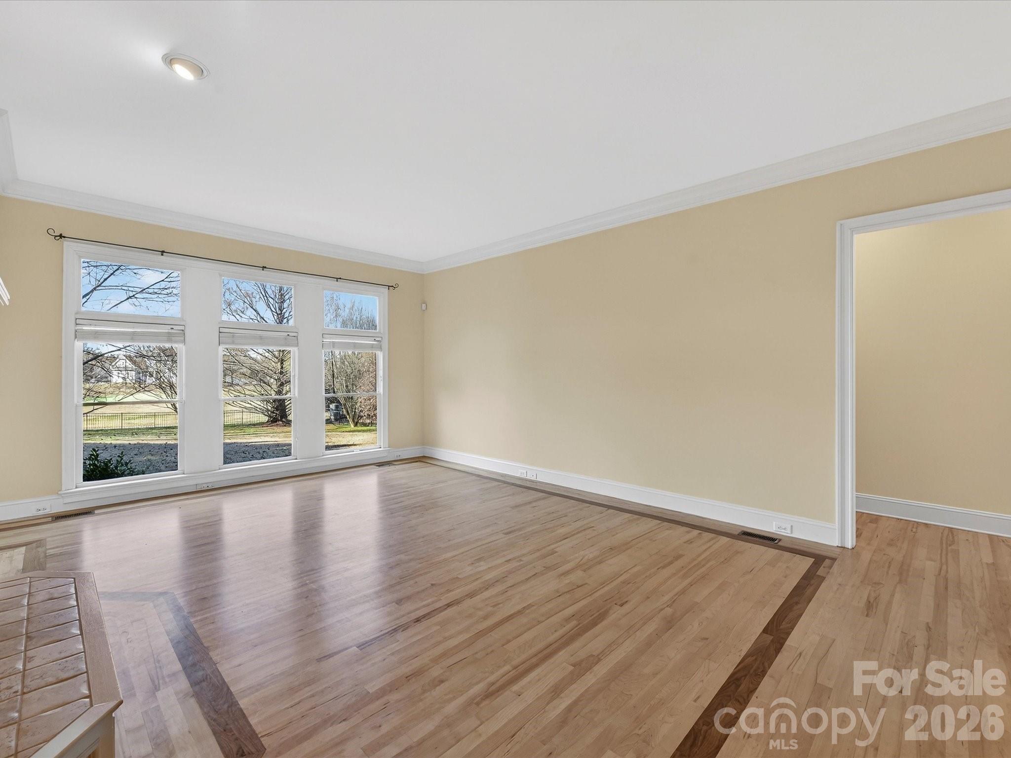 Woodland Hills - Residential