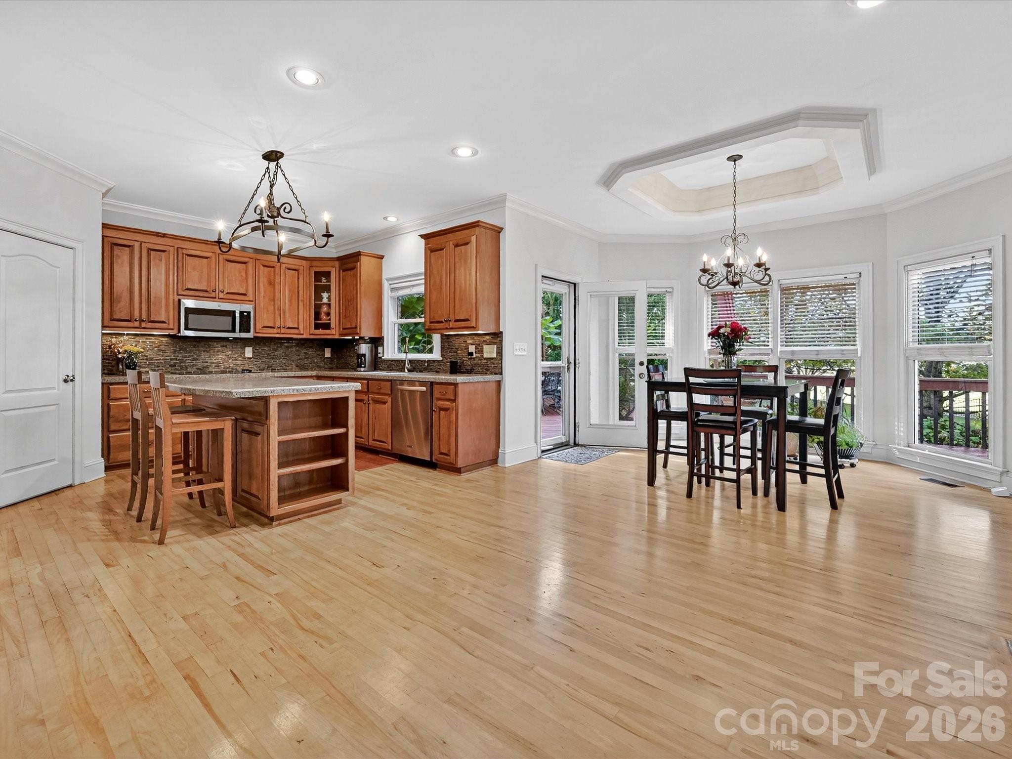 Woodland Hills - Residential