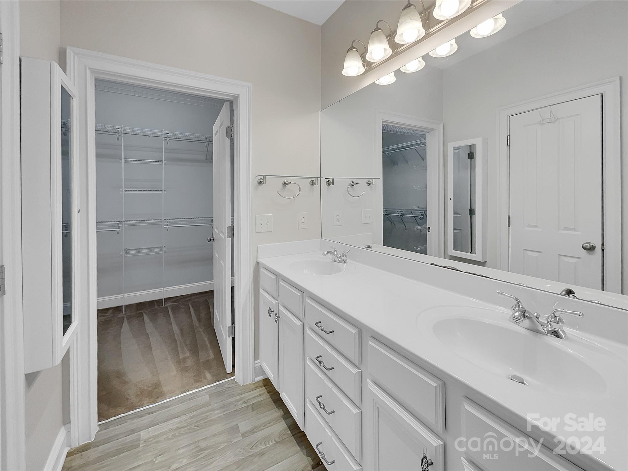 Baxter Village - Residential