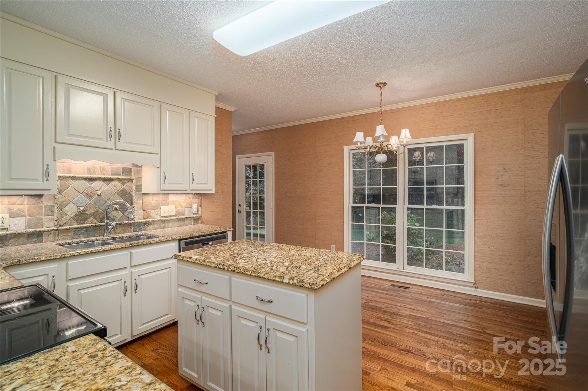 Woodmere - Residential