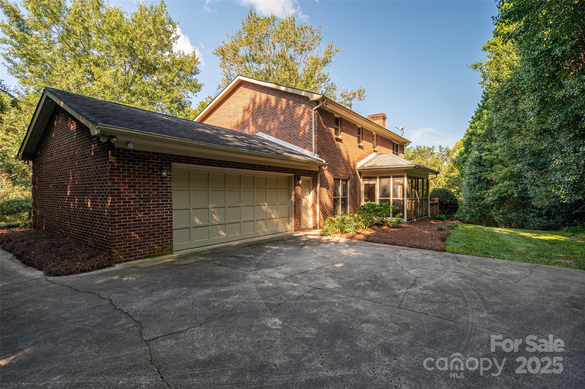 Woodmere - Residential