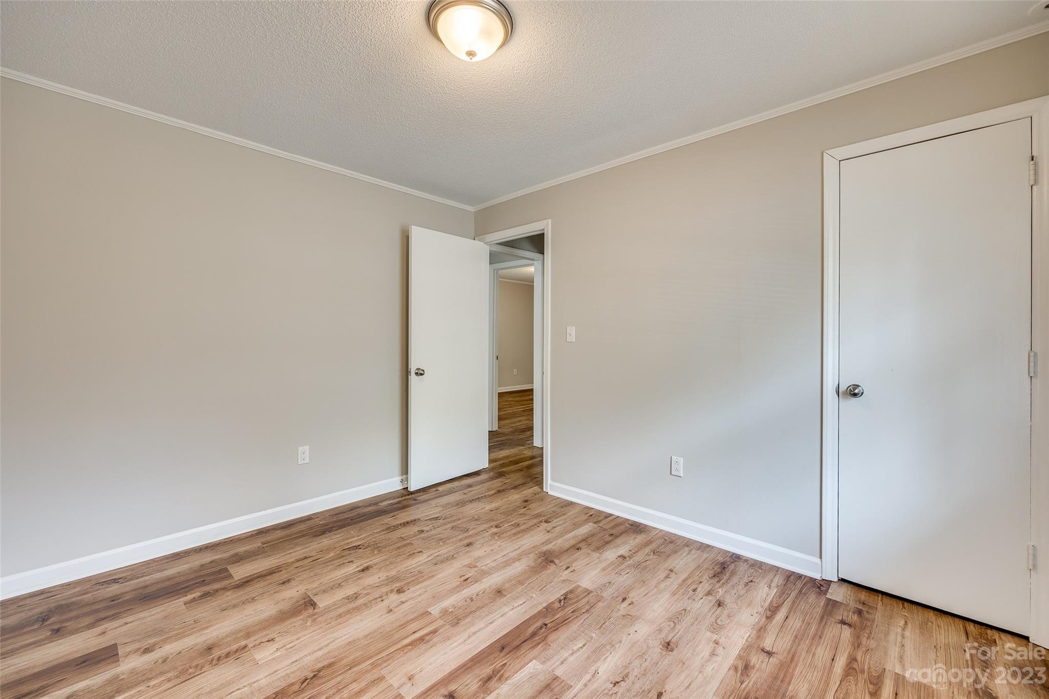 Cedar Villa - Residential