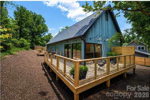 Photo of 42 Busbee View Road, Asheville, NC 28803 (MLS # 4370127)
