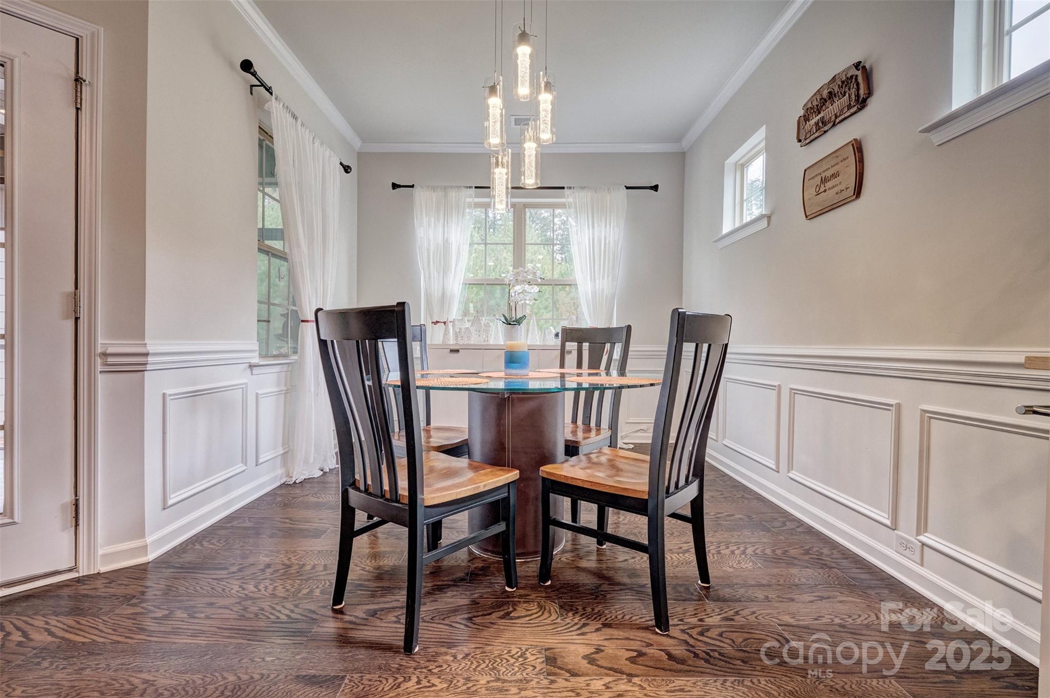 The Palisades - Residential