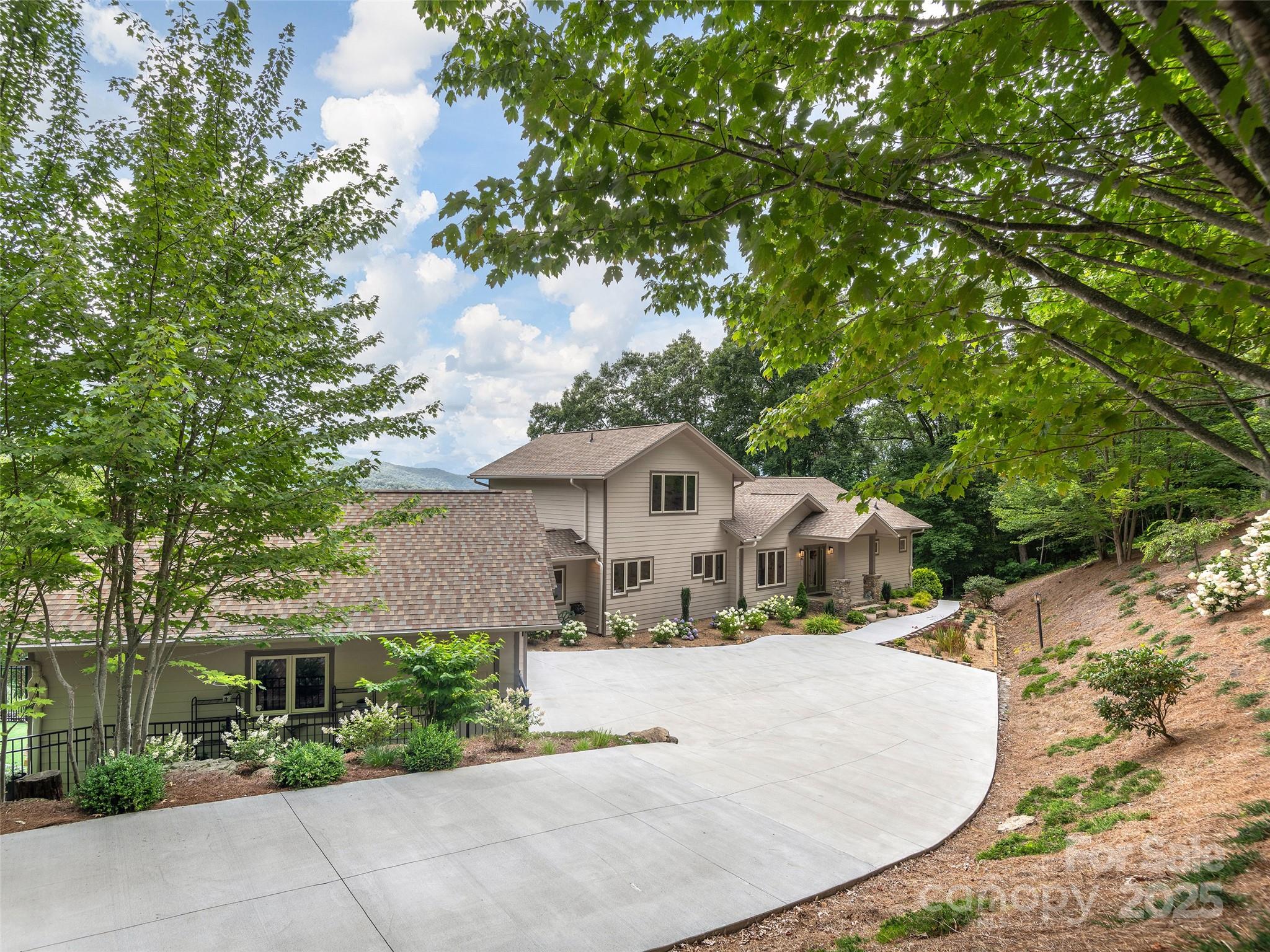 37 Enclave Drive