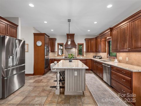 37 Enclave Drive Waynesville NC 28786