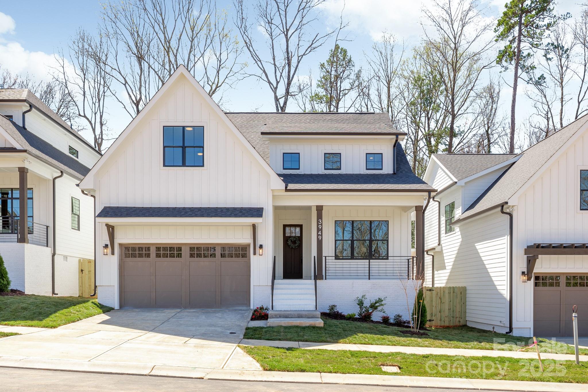 3949 Plainview Road