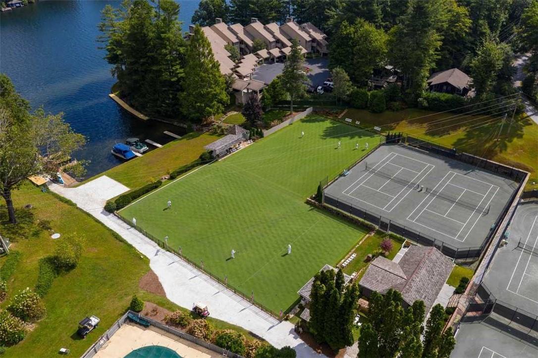 Lake Toxaway Estates - Land