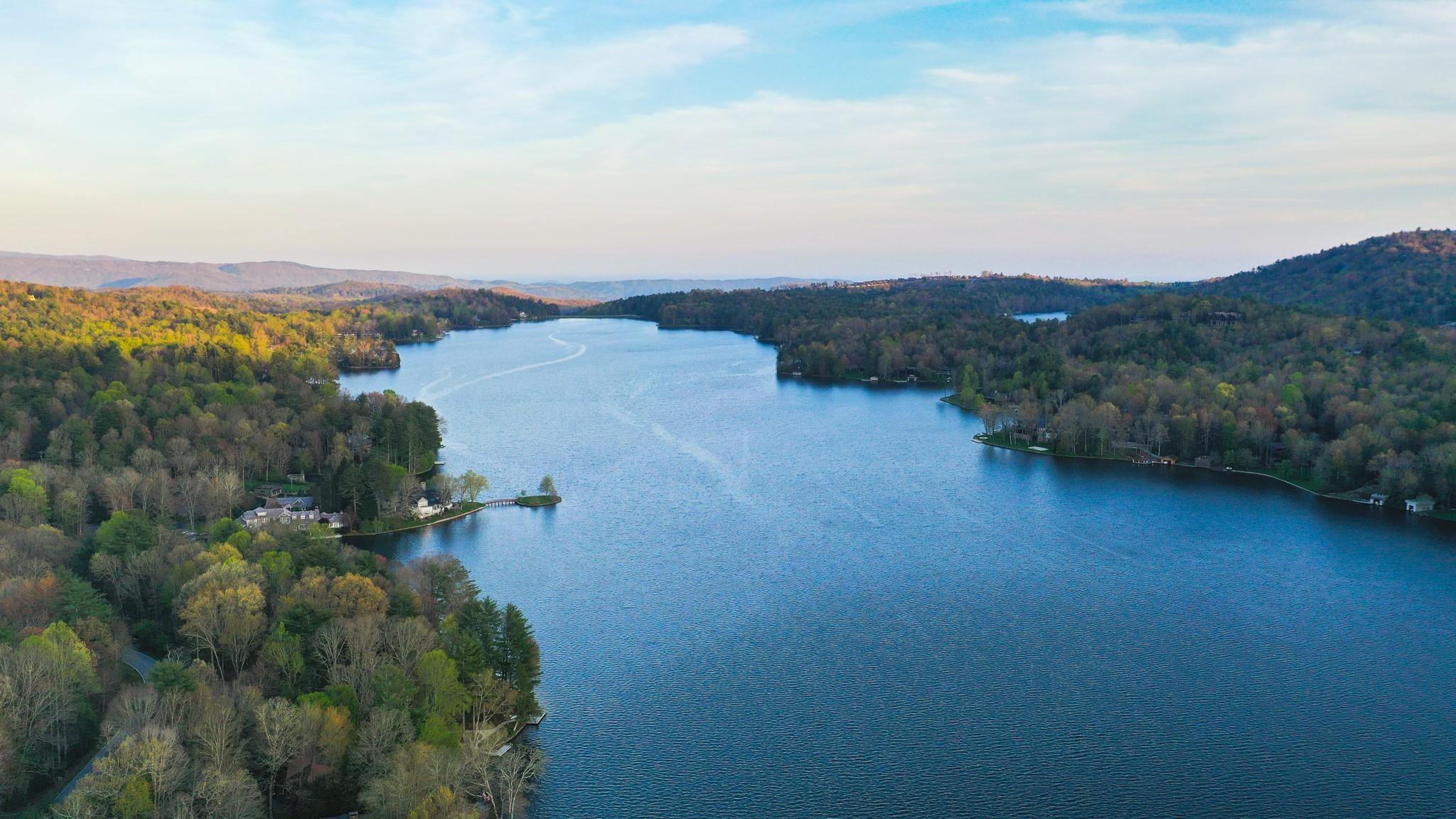 Lake Toxaway Estates - Land