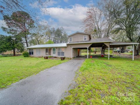 Single Family Residence in Morven NC 411 Southern Avenue.jpg