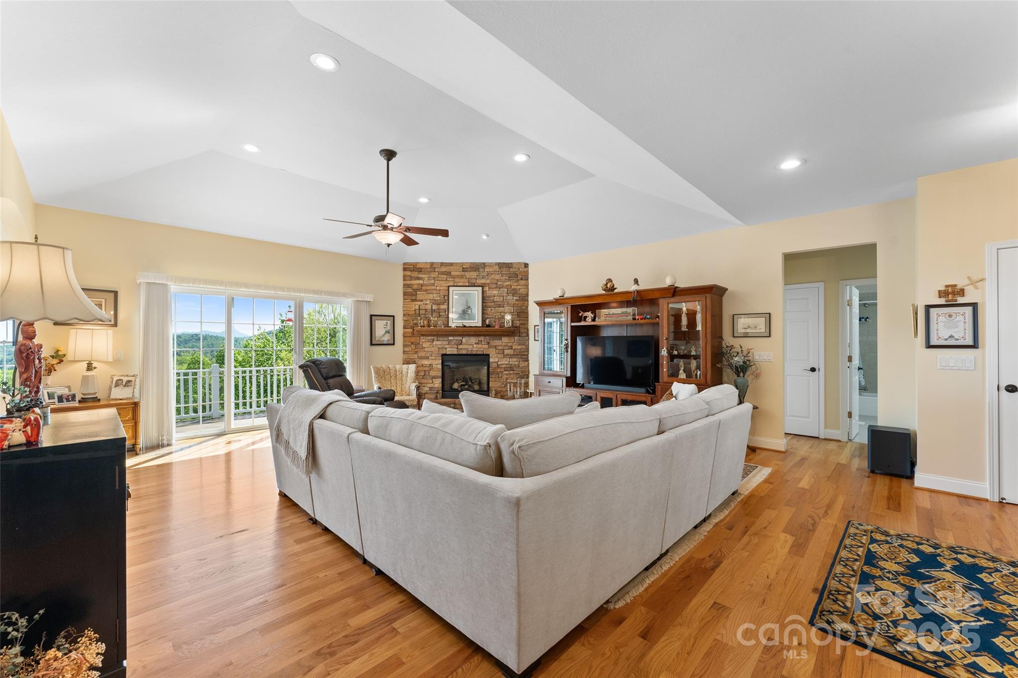 883 Big Raven Lane