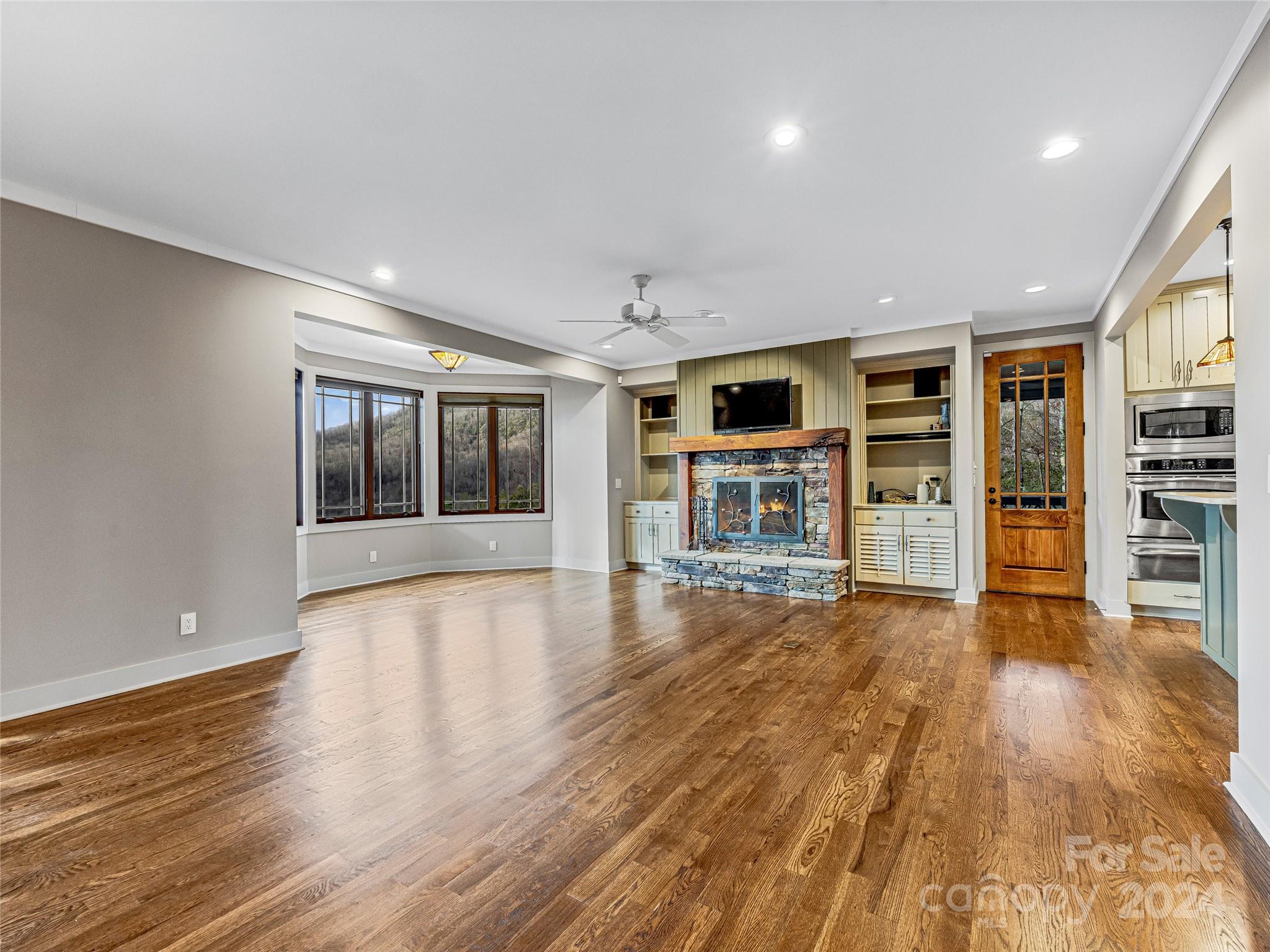 Lake Toxaway Estates - Residential