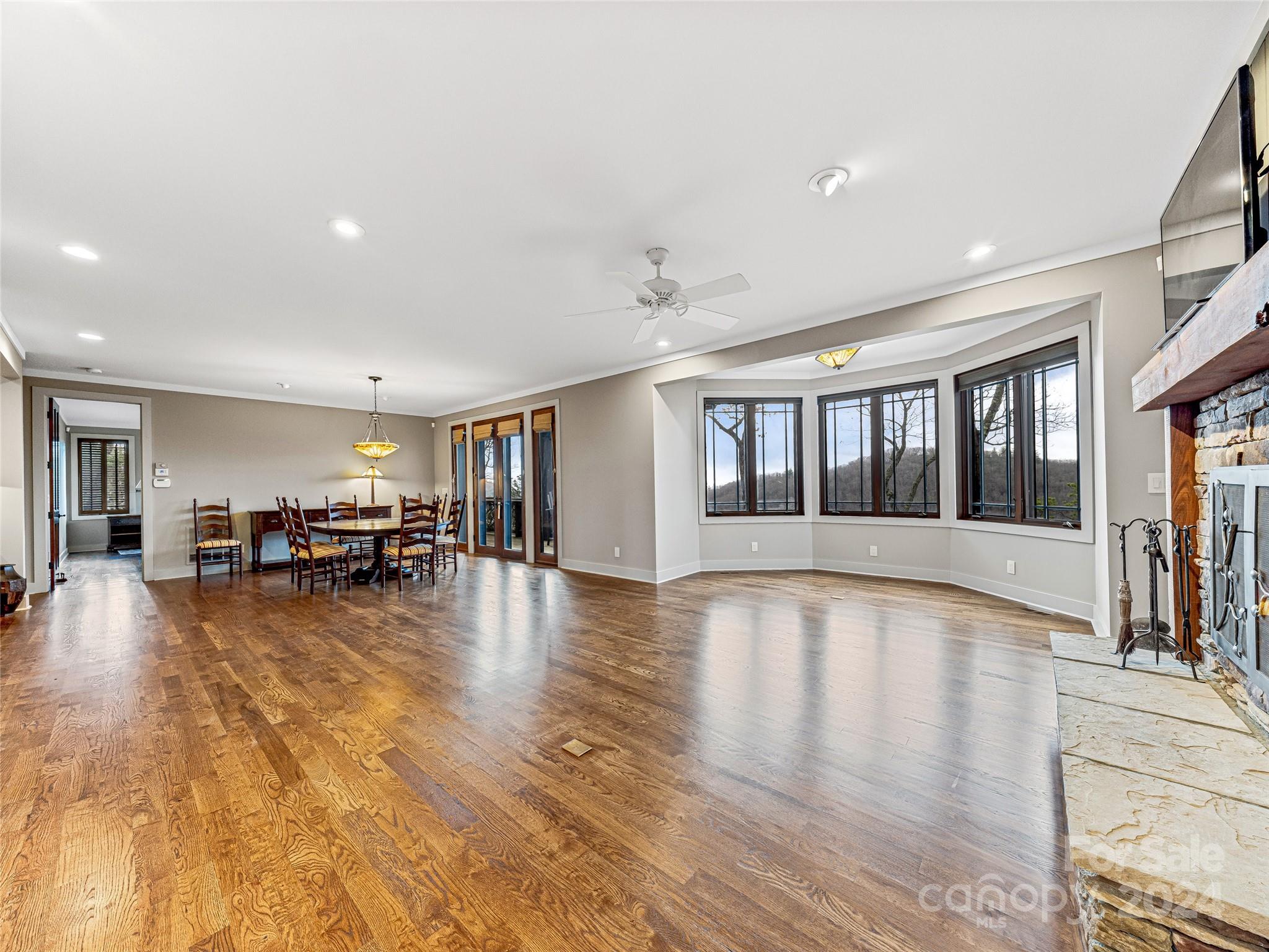 Lake Toxaway Estates - Residential