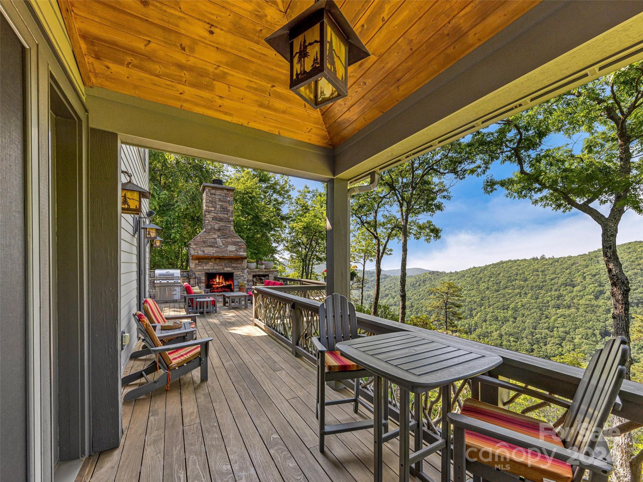 Lake Toxaway Estates - Residential