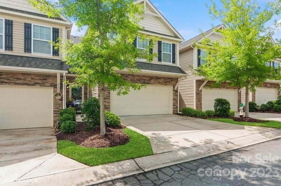 Summerlake - Residential