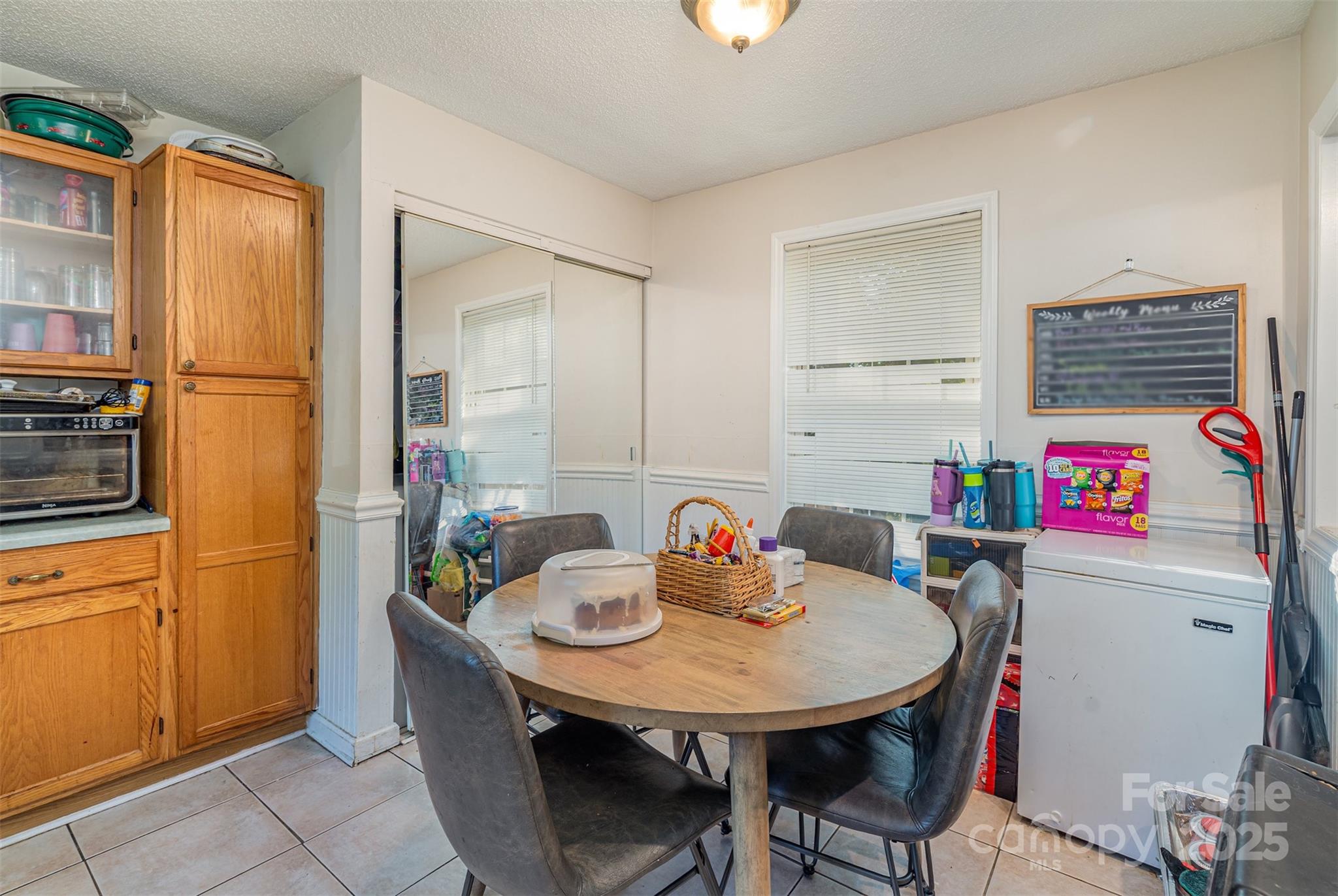 1542 Hunt Club Court