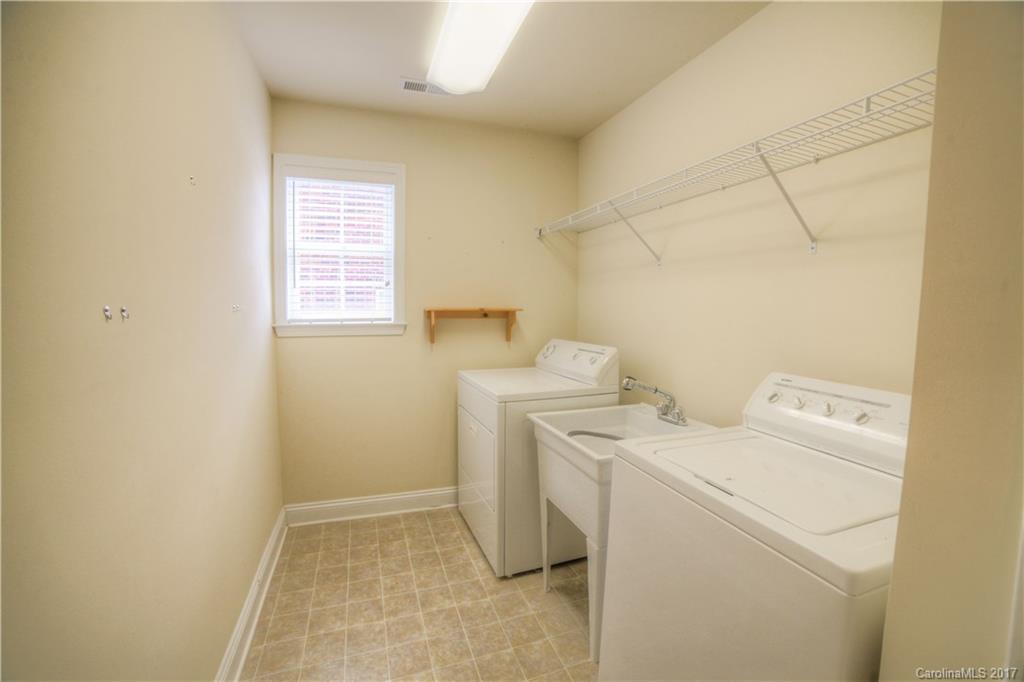 Ole Eastpointe - Residential