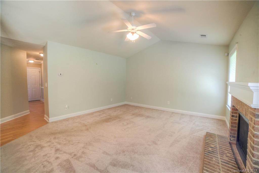 Ole Eastpointe - Residential