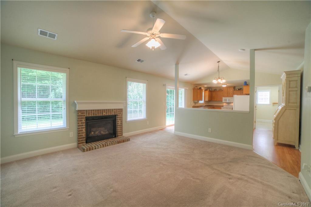 Ole Eastpointe - Residential