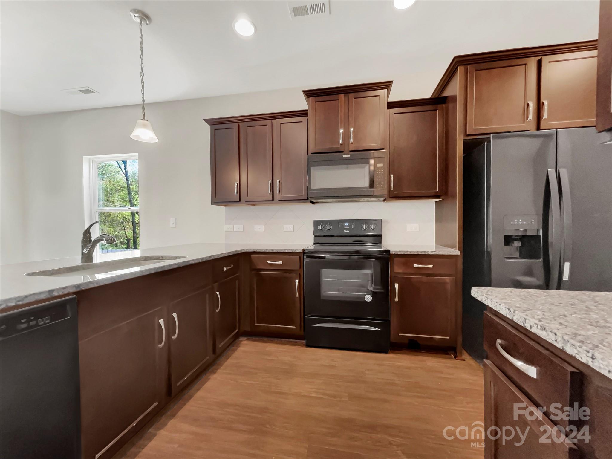 Austen Lakes - Residential