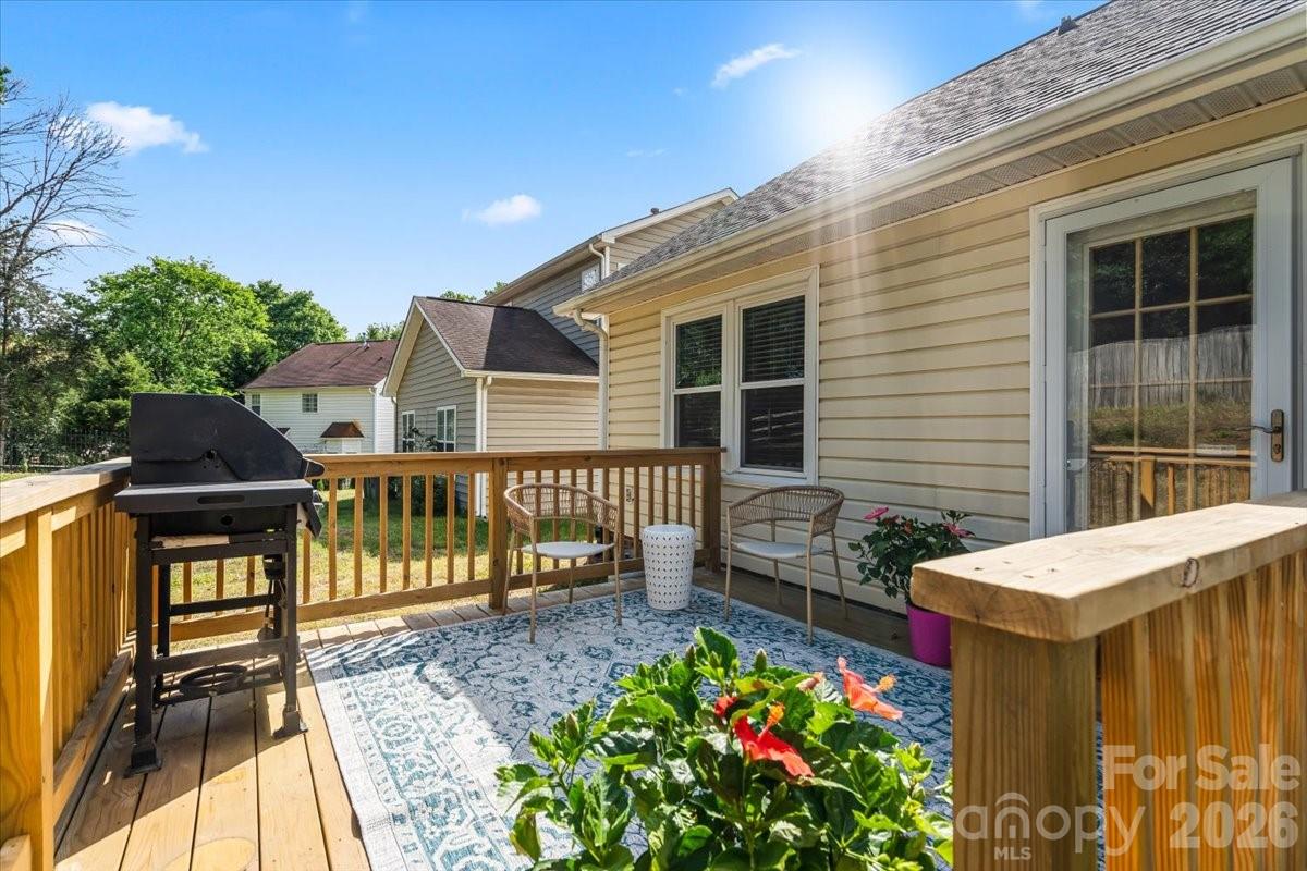 Tealbriar - Residential