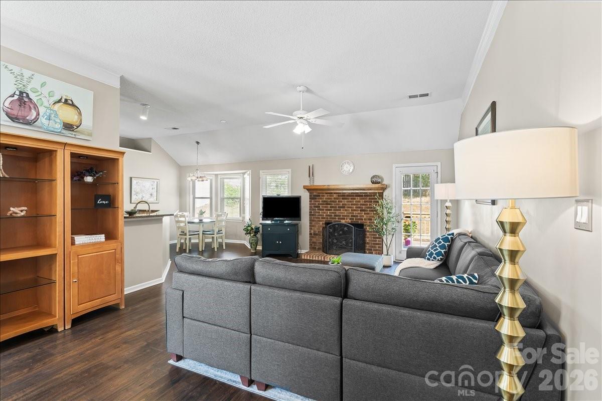 Tealbriar - Residential