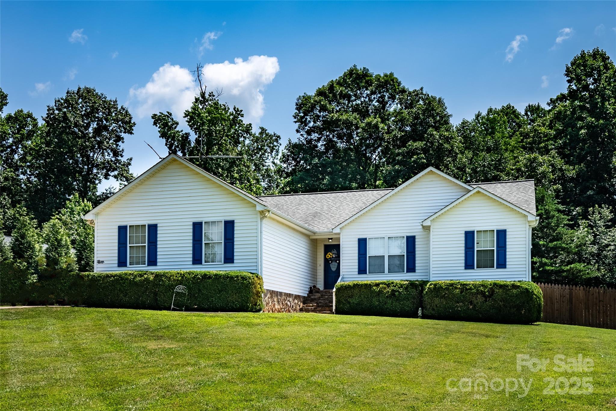 958 Hillard Lane