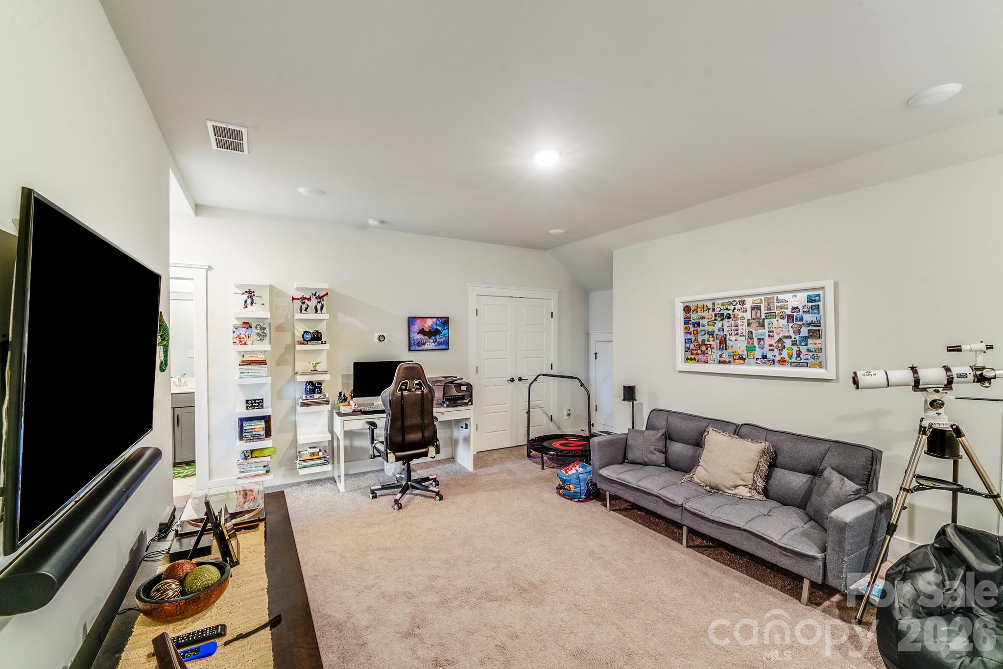 The Retreat At West Catawba - Residential