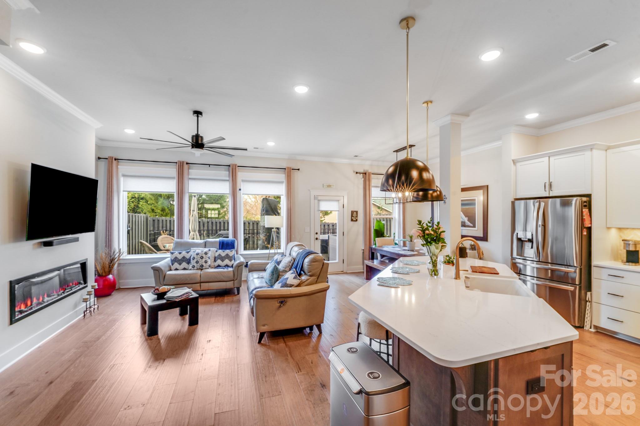 The Retreat At West Catawba - Residential